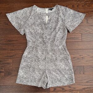 Banana Republic Tailored Keyhole Romper
